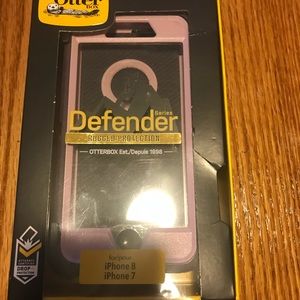 Defender otter box phone cover